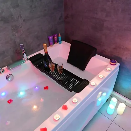 A Deux Pas De L'ocean Avec Hammam, Sauna Et Bain A 2 Surprise Garantie Lejlighed Biscarrosse-Plage