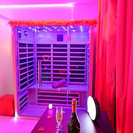 Lejlighed A Deux Pas De L'ocean Avec Hammam, Sauna Et Bain A 2 Surprise Garantie