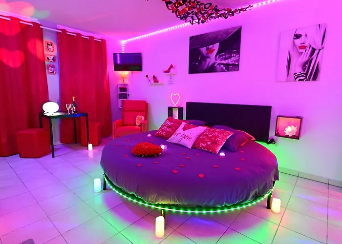 Apartment A Deux Pas De L'ocean Avec Hammam, Sauna Et Bain A 2 Surprise Garantie *